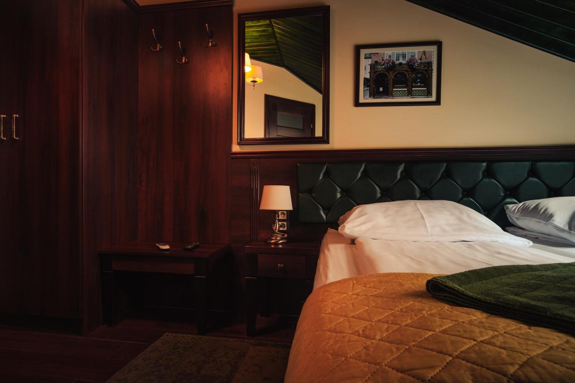 קילצה Shoemaker Irish Pub & Accommodation מראה חיצוני תמונה